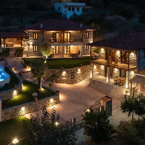 https://lithos-villas-apollon.hotelschalkidiki.net